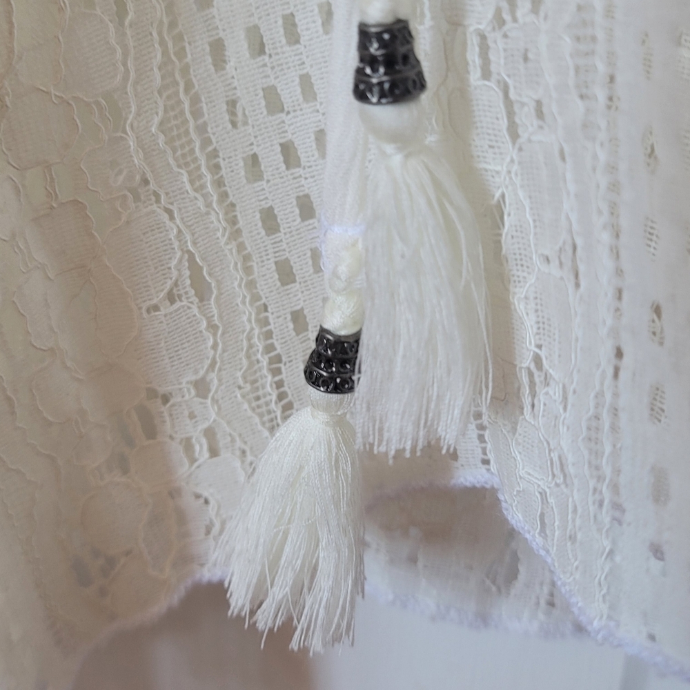 BECCA White Lace Kimono Cover-Up, Size XS - Picture 5 of 7